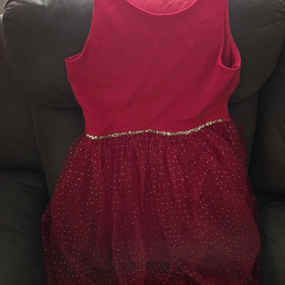 Lilt Vibrant Red Fabric - Picture 1 of 3